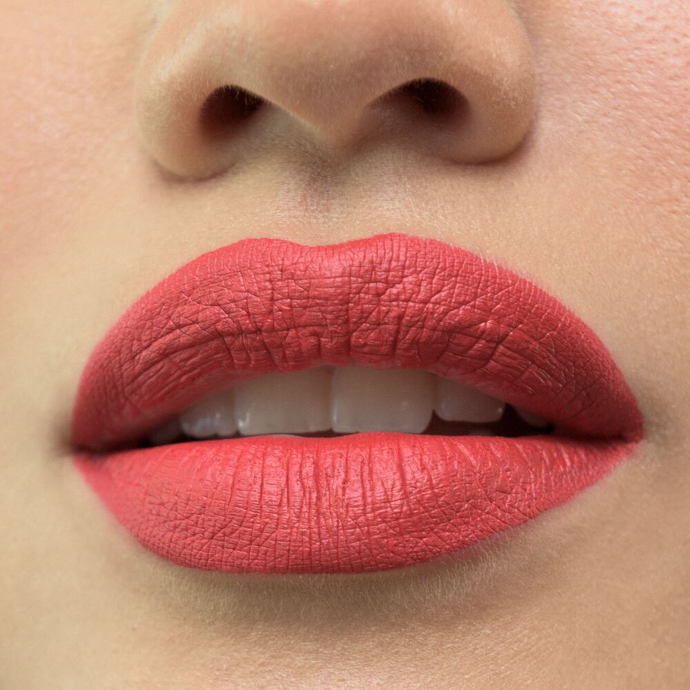 Υγρό Ματ Κραγιόν "The Lipstick Bon Ton"