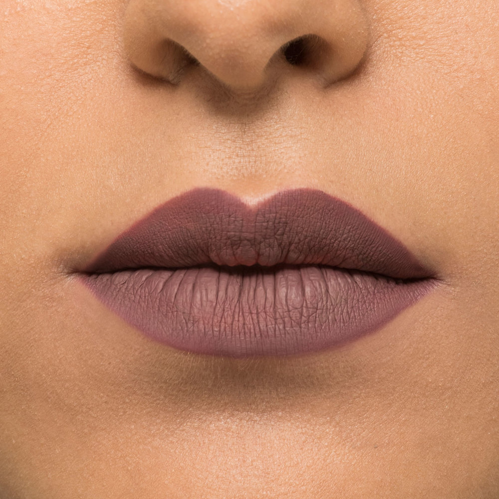 Fluid Matte Lipstick "The Lipstick Dark Brown"